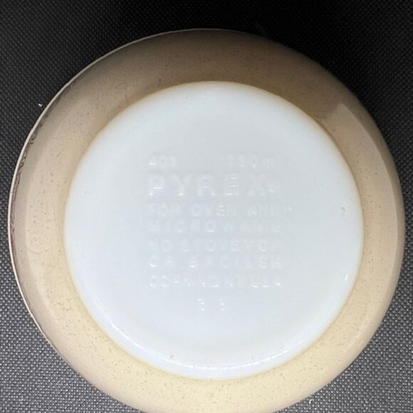 🍄 Vintage Pyrex 401 Mixing Bowl – Mushroom Speckled Tan Brown – 1.5 Pint - Picture 3 of 8